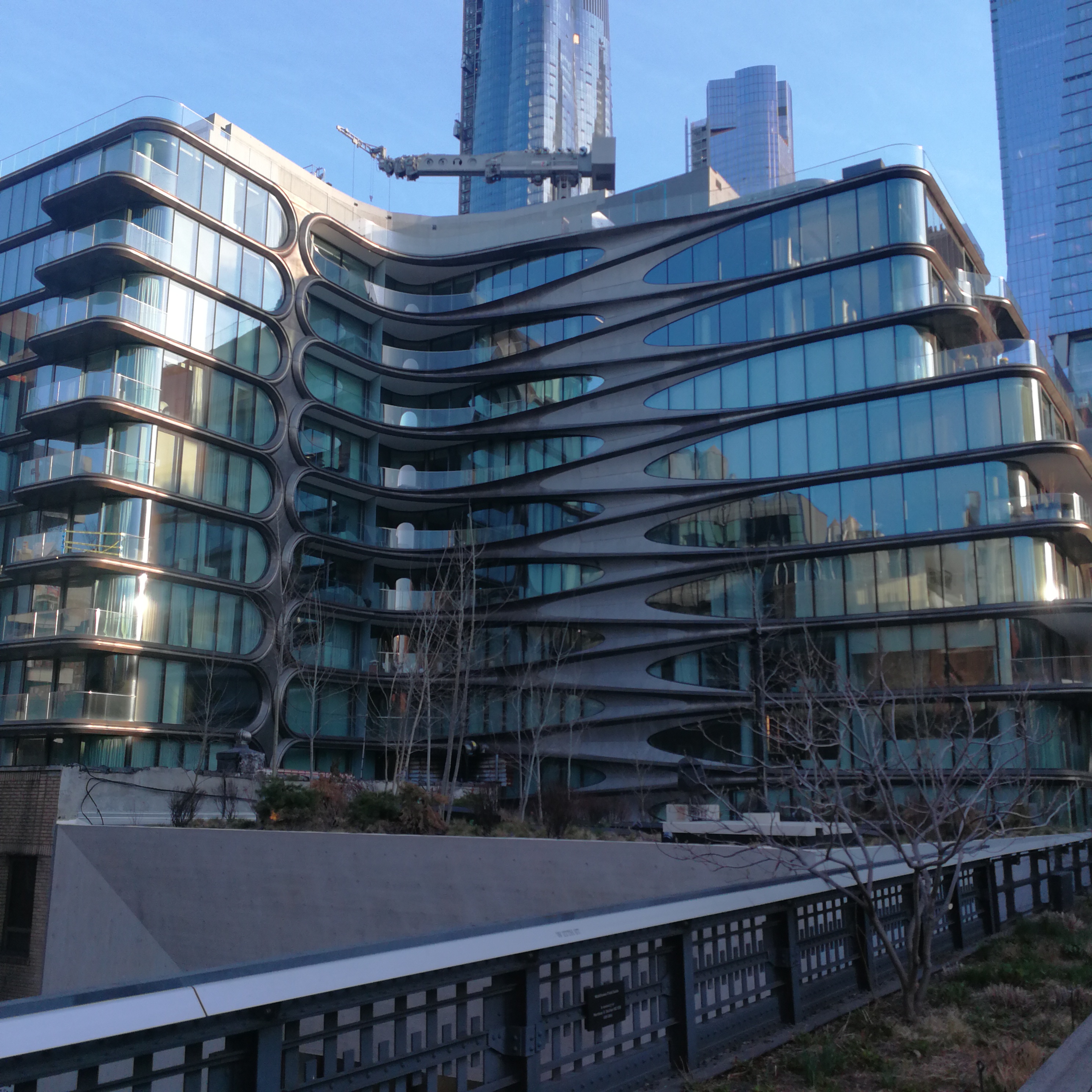 Building contemporain by Zaha Hadid sur la High Line 520 West 28th Street by Zaha Hadid
